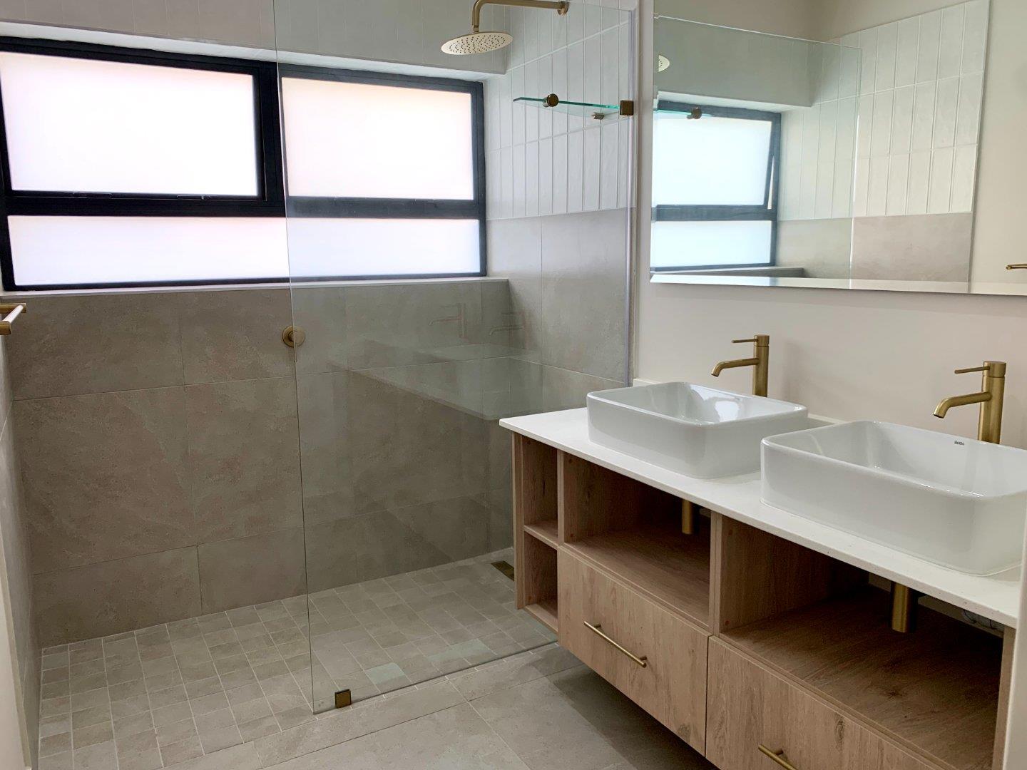 Photo 15 of 3 Bedroom House for Sale in Hartenbos Heuwels