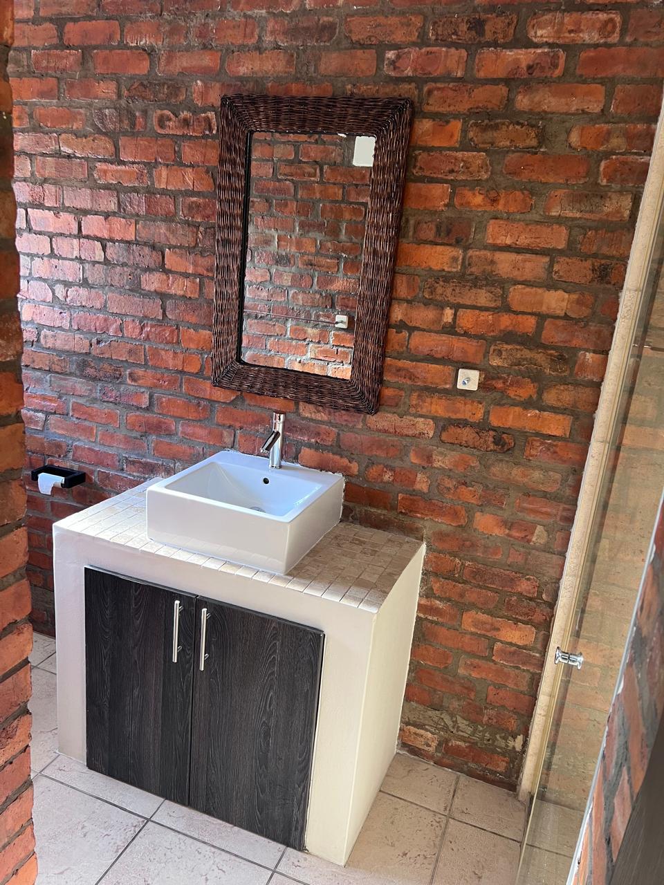 Photo 24 of 3 Bedroom House for Sale in Reebok