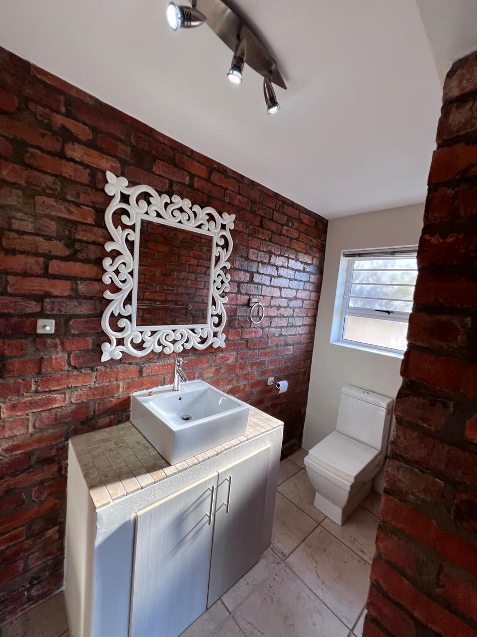 Photo 12 of 3 Bedroom House for Sale in Reebok
