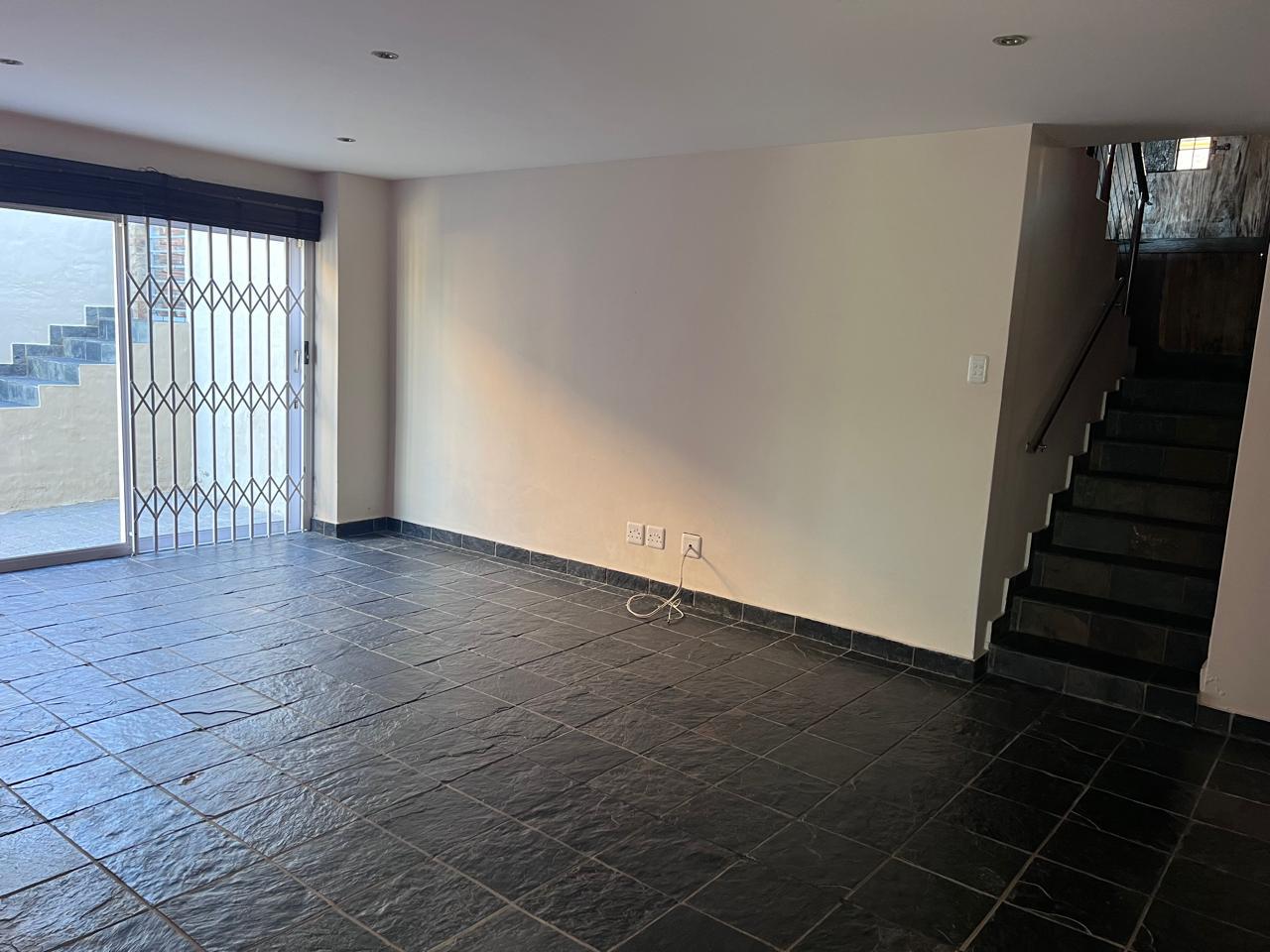 Photo 18 of 3 Bedroom House for Sale in Reebok