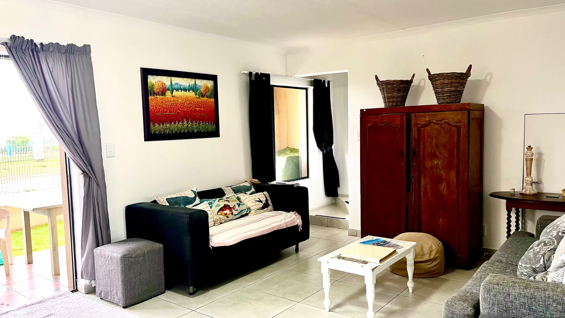 Photo 3 of 3 Bedroom Townhouse for Sale in Mossel Bay Central
