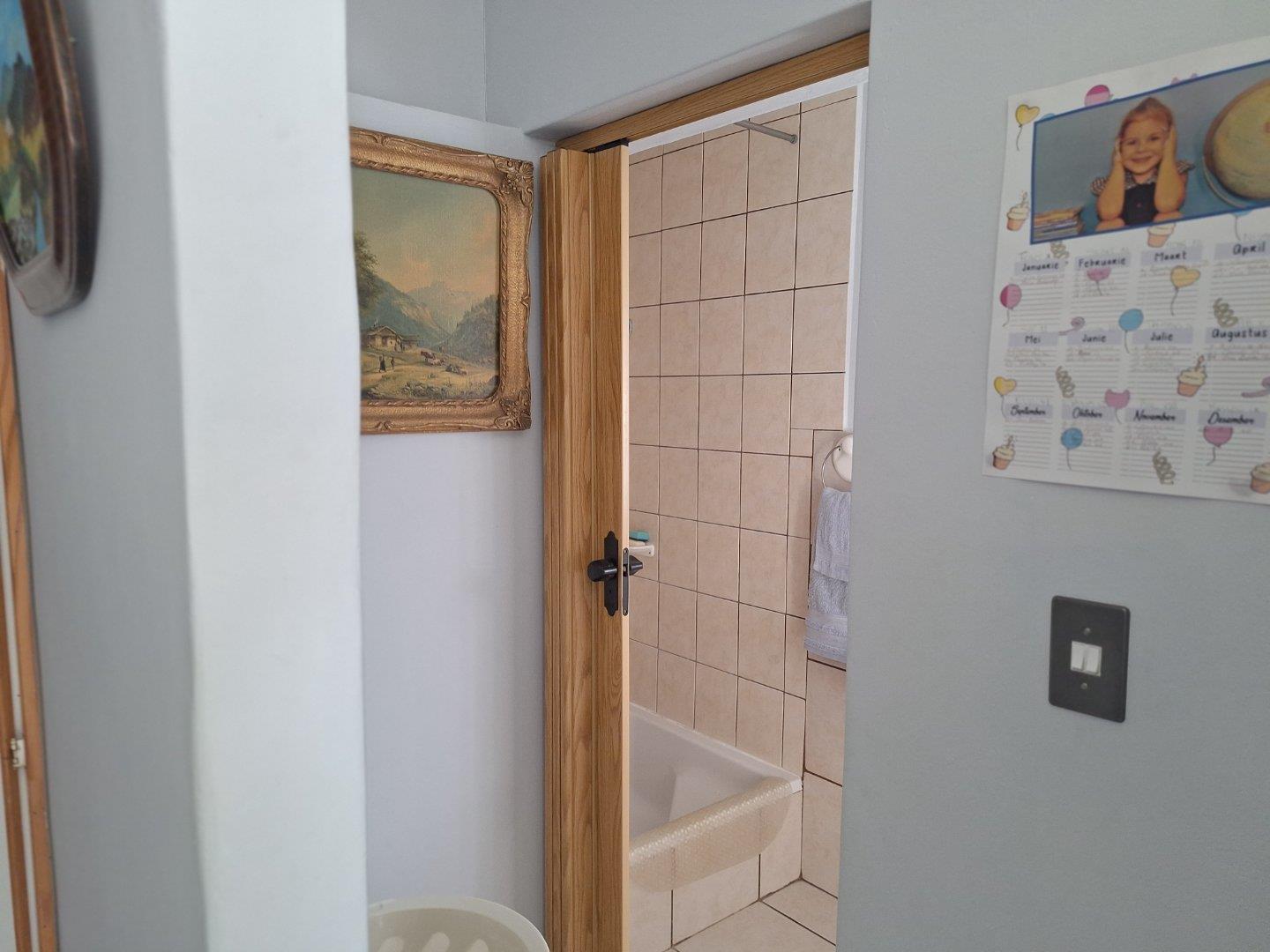 Photo 17 of 5 Bedroom House for Sale in Heiderand