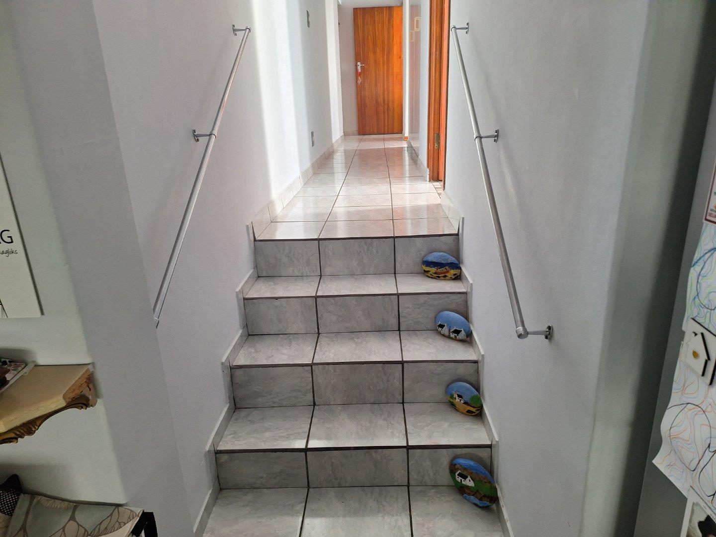 Photo 23 of 5 Bedroom House for Sale in Heiderand