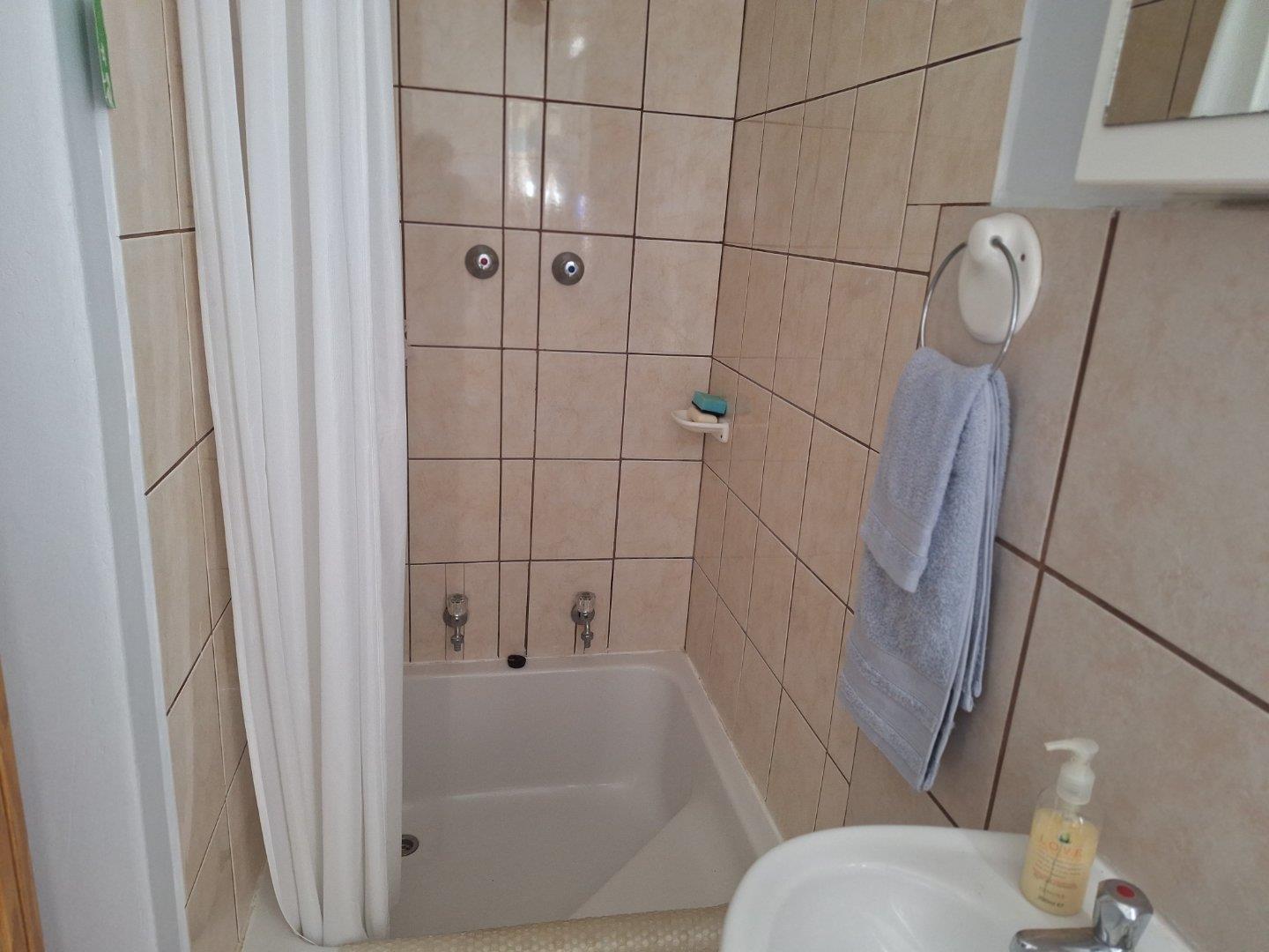 Photo 20 of 5 Bedroom House for Sale in Heiderand