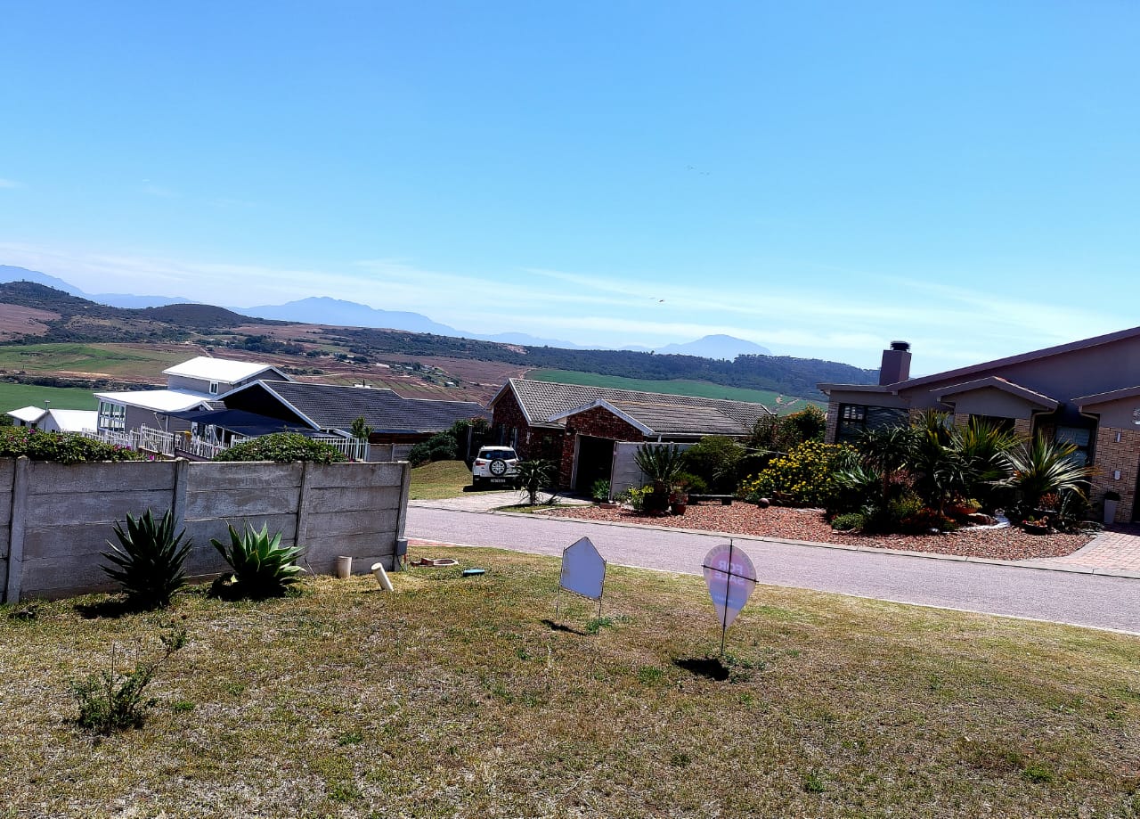Photo 3 of Vacant Land / Plot for Sale in Reebok
